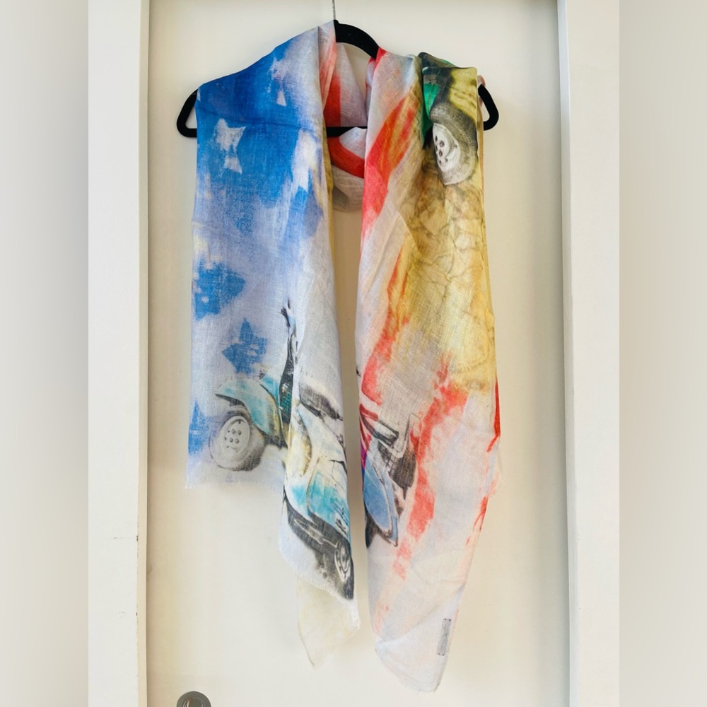 TILO Scarves Linen Summer Dreams. Sweet Vespa print 100% linen. Charming!